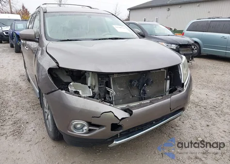 2014 Nissan Pathfinder Platinum/S/Sl/Sv z USA, uszkodzony, nr VIN 5N1AR2MM6EC707740